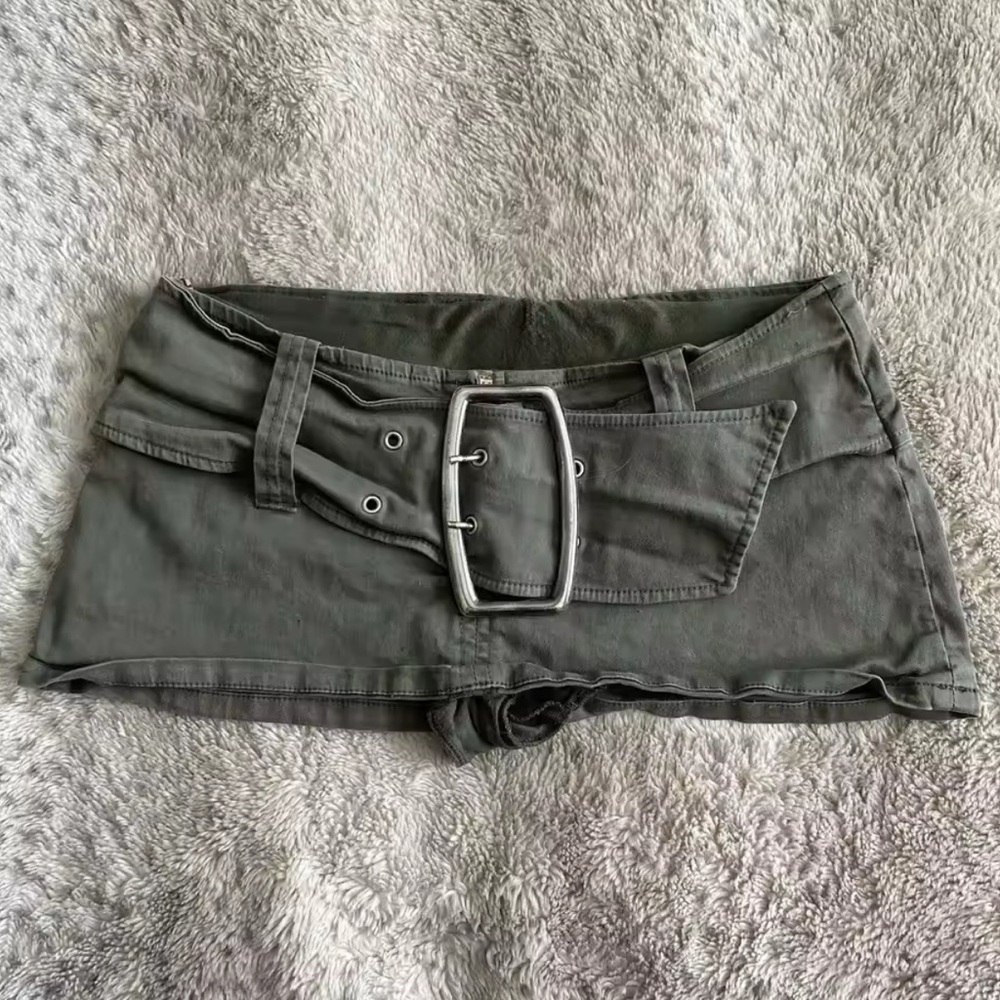 Stylish Gray Mini Skirt
